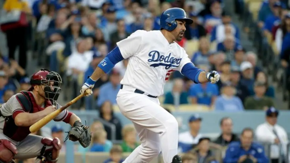 González sigue enrachado y Dodgers gana a Arizona