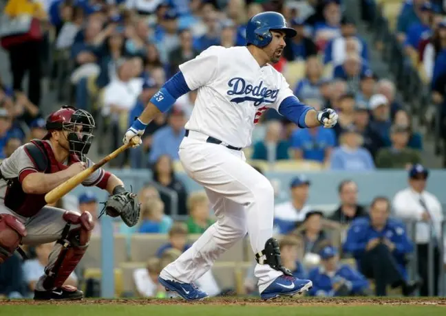 González sigue enrachado y Dodgers gana a Arizona