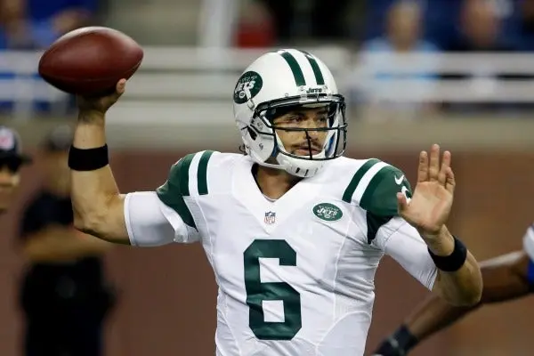 Mark Sánchez sufre derrota en pretemporada con los Jets