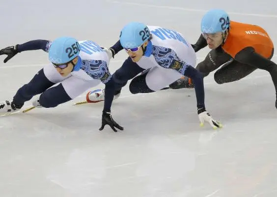 Victor An conquista los mil metros de patinaje
