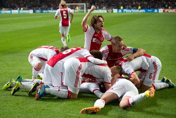La celebración del tanto del Ajax | AP