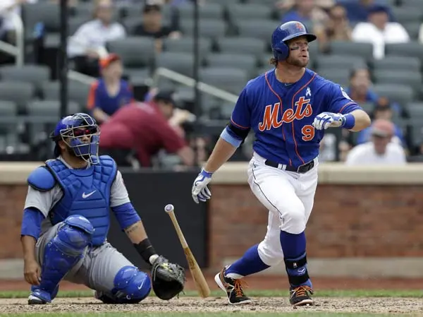Mets consigue abultada victoria sobe Cerveceros