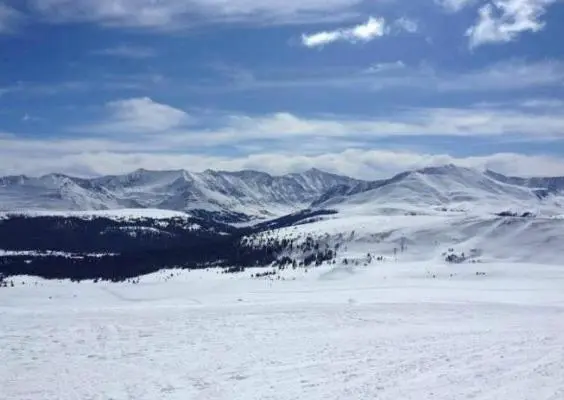 Fallecen esquiadores tras avalancha en Colorado