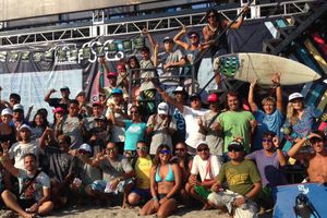 Ganan las olas y reparten premio del Acapulco Pro