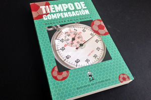 Estrenan libro y murales futboleros en el Centro Histórico