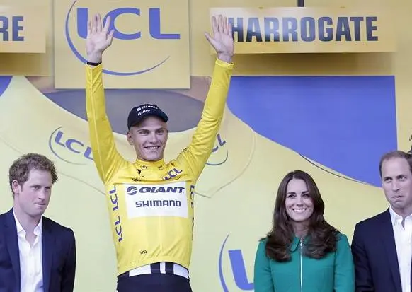 Kittel se viste el primer amarillo del Tour de Francia