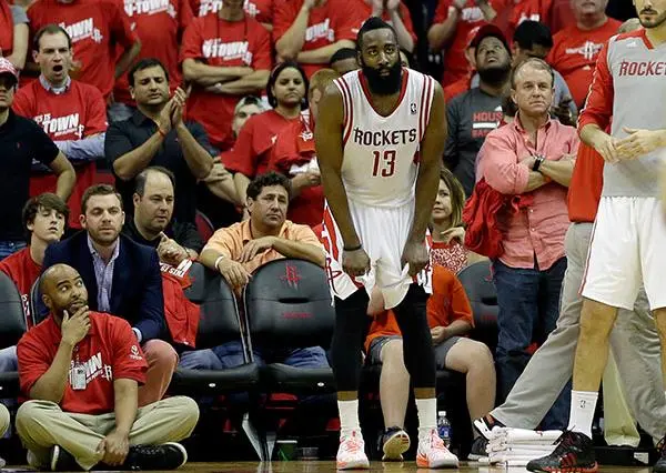 Rockets sufre otro descalabro contra Blazers