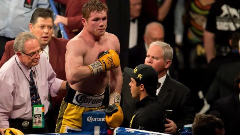 Manager de Canelo quiere pelea con Pacquiao