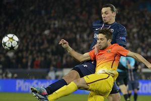 PSG subasta balón de un partido contra el Barça