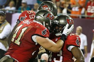 Tampa Bay logra su primera victoria de la temporada