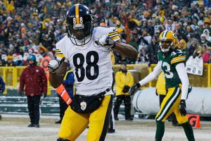 Acereros derrota a Green Bay y sueña con postemporada