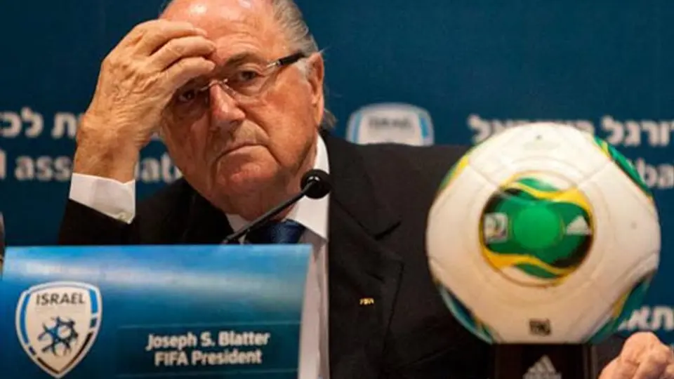 Tribunal europeo falla contra FIFA y UEFA en derechos de TV