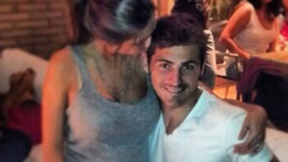 Iker Casillas presume embarazo de Sara Carbonero