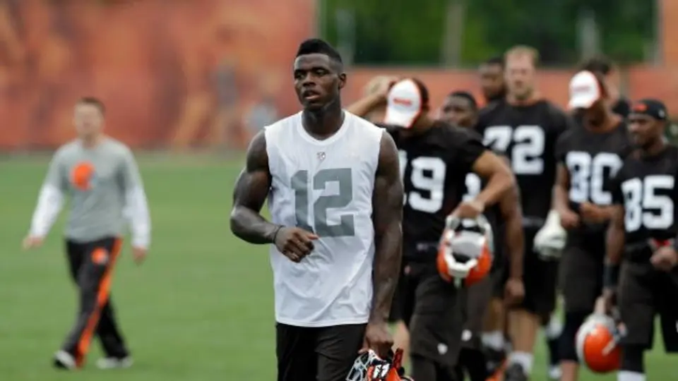 NFL fija fecha de audiencia para Josh Gordon