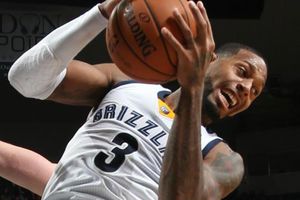 James Johnson, arrestado por golpear a su esposa