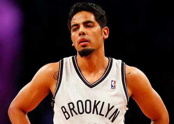 Jorge Gutierrez ve acción en triunfo de Nets