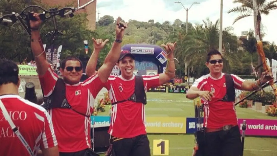 México logra su primer Oro de tiro con arco varonil en Mundial