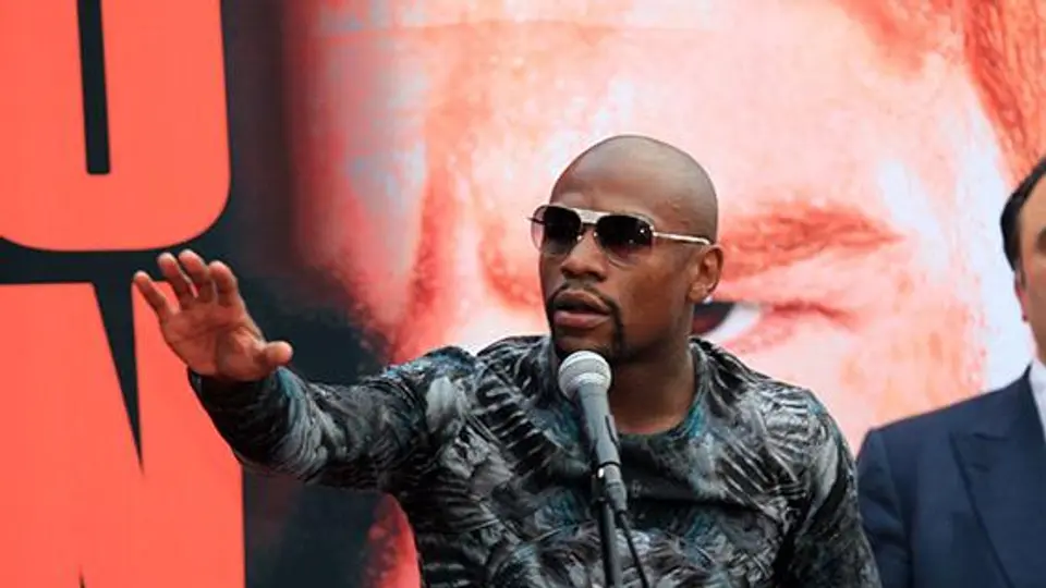 'Pacquiao está desesperado por pelear': Mayweather Jr