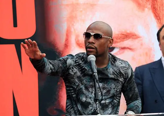 'Pacquiao está desesperado por pelear': Mayweather Jr