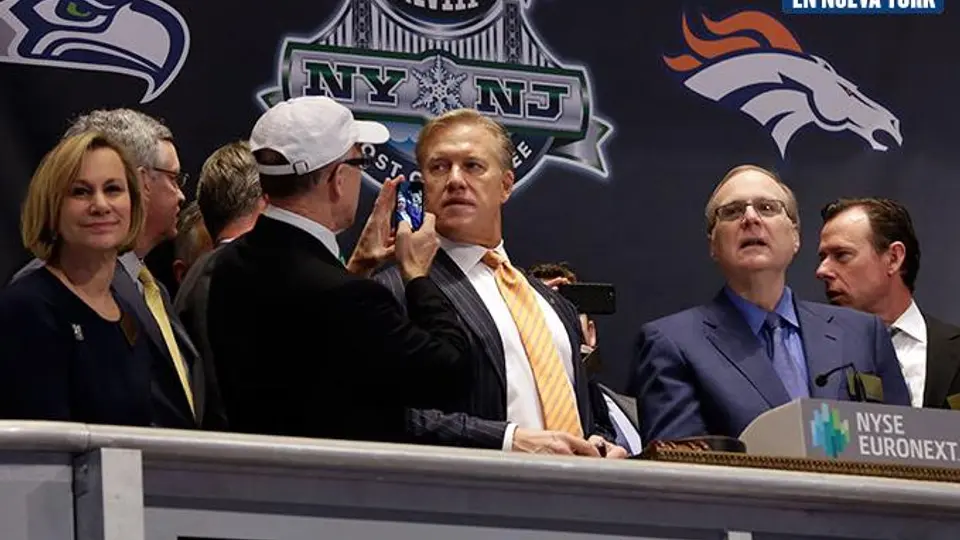 NFL 'invade' Wall Street