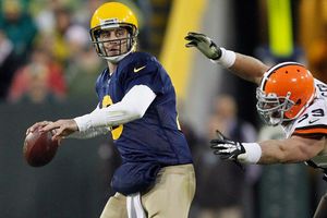 Rodgers guía a Green Bay a su tercer victoria consecutiva