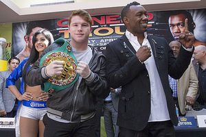 Pelea del Canelo generará gran entrada en Texas