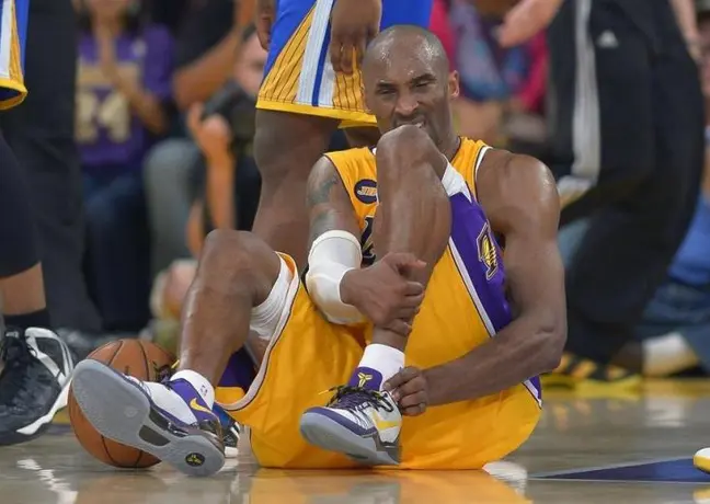 Kobe Bryant no regresará esta temporada