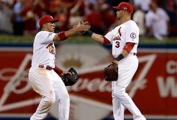 Cardenales se lleva el primero ante Piratas