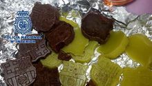 Encuentran mariguana en chocolates de escudo del Barça