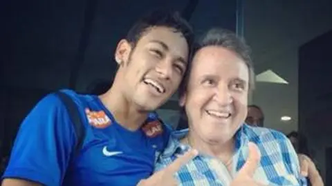 Neymar conoce a 'Kiko'