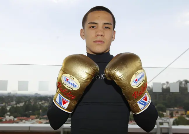 Óscar Valdez busca emular a las leyendas del boxeo