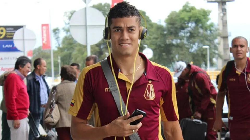 Andrés Andrade es oficialmente jugador del América