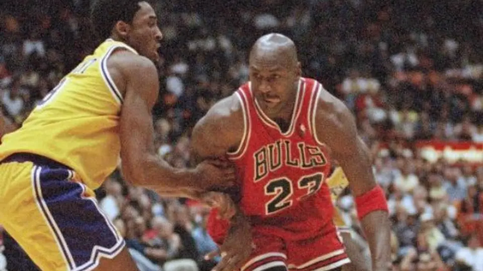 Kobe Bryant responde a Michael Jordan