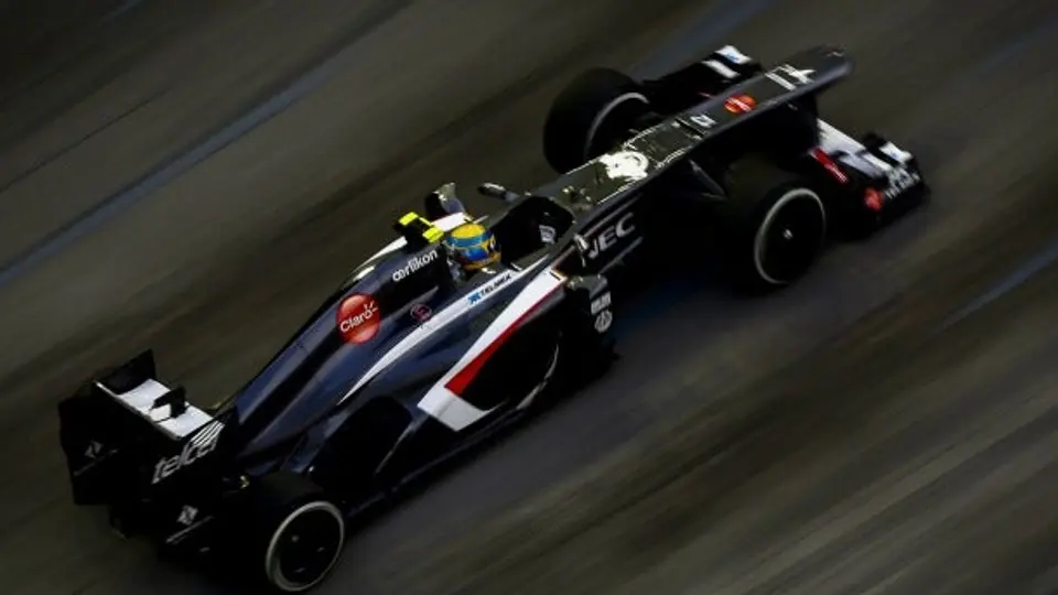 Esteban Gutiérrez le pide más agresividad a Sauber