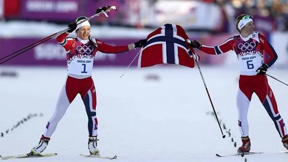 Noruega consigue doblete en sprint de fondo