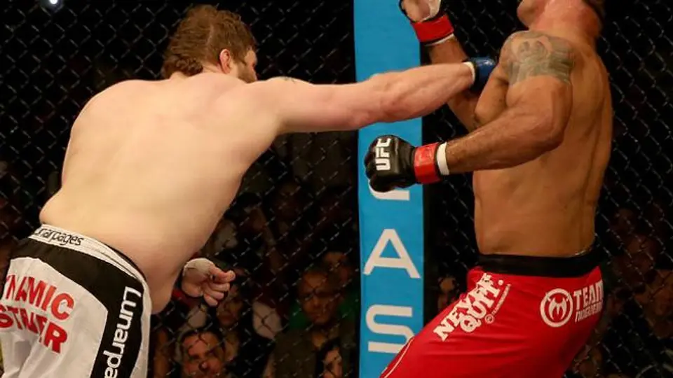 Nelson noquea a Nogueira en el primer round