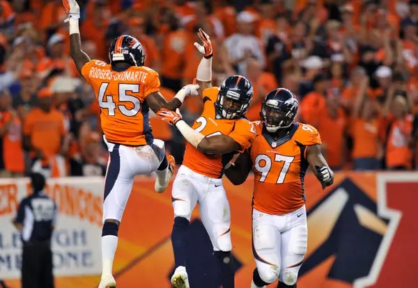 Manning luce 'electrizante' en victoria de Denver sobre Baltimore