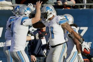 Detroit vence a Chicago en el regreso de Cutler