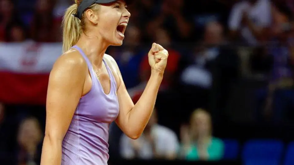 Sharapova avanza a 'Semis' en Stuttgartt