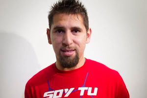 Orozco se estrena como empresario y altruista