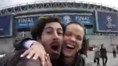Mexicanos triunfan en medio de la Final de Champions