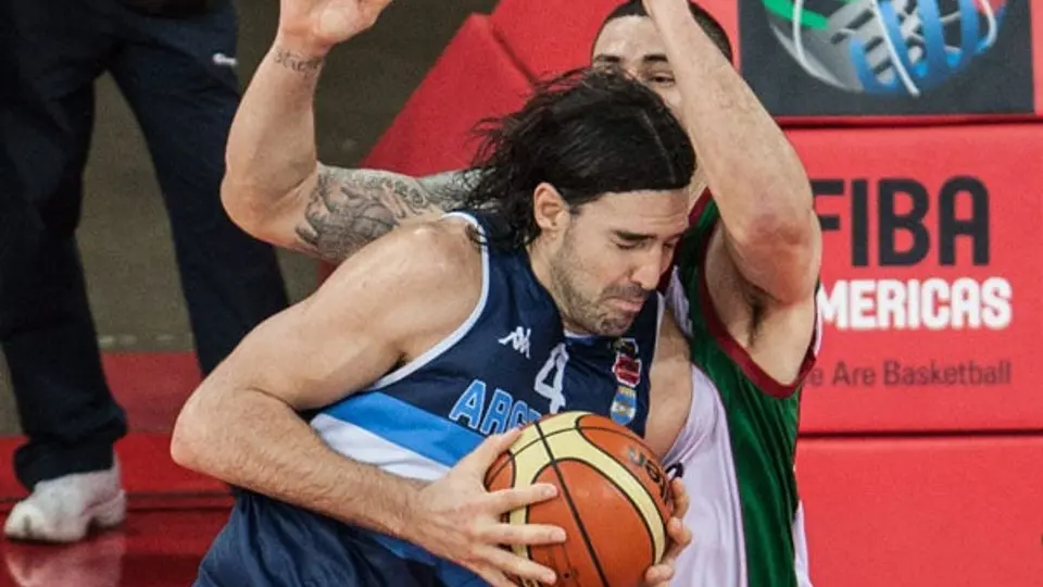 Argentina termina con invicto de México en Premundial de Basquetbol