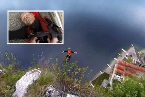 Británico salta de un acantilado y le falla paracaídas