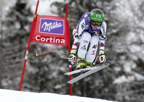 Maria Hoefl-Riesch venció en Italia a Weirather y a Schmidhofer