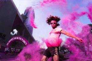 Se llevó a cabo la primer carrera 'The color run' en México