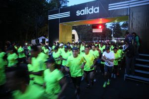 Adidas realiza con éxito su primer medio maratón en México