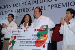 Estudiante prefiere casarse antes que trabajar para la NASA