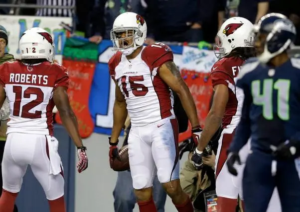 Carson Palmer guía victoria de Arizona sobre Seattle