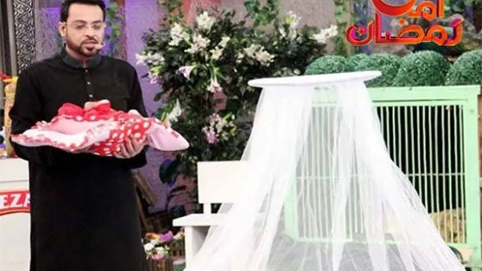 Programa de TV en Paquistán 'regala' bebés