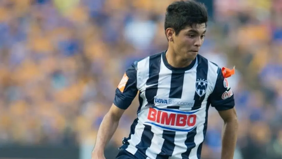 Tecatito Corona firmará por cuatro años con el Twente